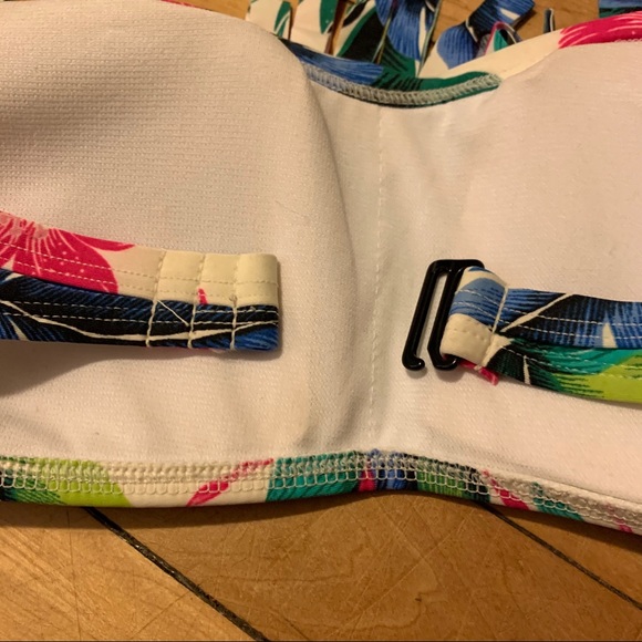 EcoSwim Strapless Bikini - Picture 5 of 7